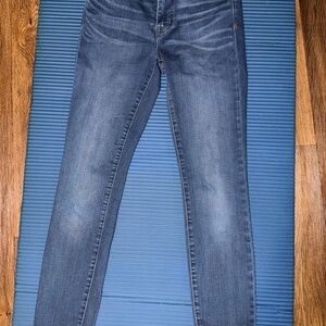 NWOT Madewell Skinny Jeans in Medium Blue Wash